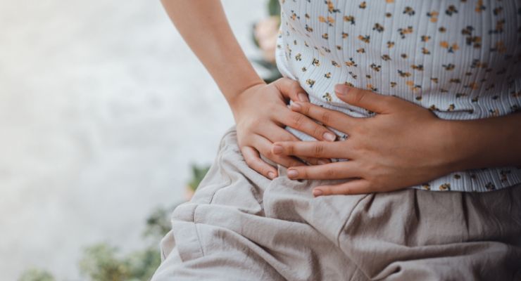 Gonfiore addominale: sintomi, cause, cure e rimedi