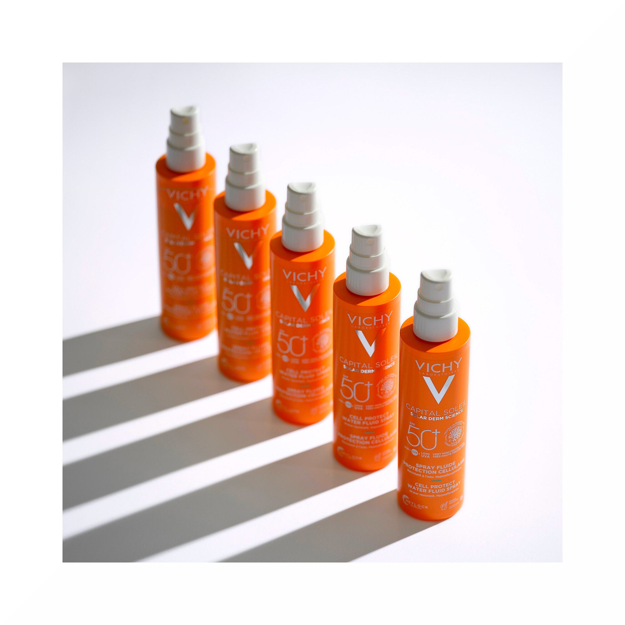 Vichy Capital Soleil Cell Protect Fluido Ultra Leggero Spray Protezione Alta SPF50 200 ml-13
