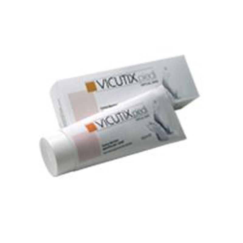 Vicutix Piedi Crema rafforza la barriera cutanea 100ml-1