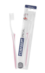 Curasept Specialist Surgical indicato a seguito di interventi chirurgici 1 spazzolino-1