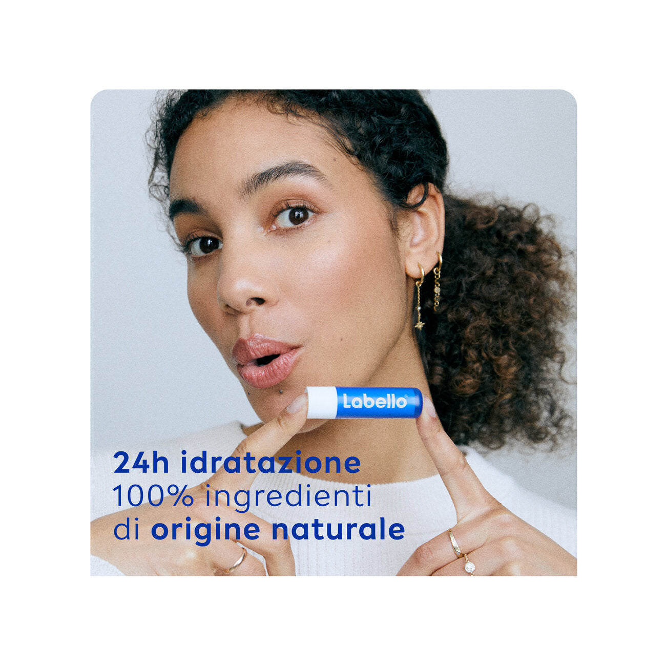 Labello Classic Care Balsamo Labbra Burrocacao Labbra Classico Fondente Sulle Labbra 4,8g-2