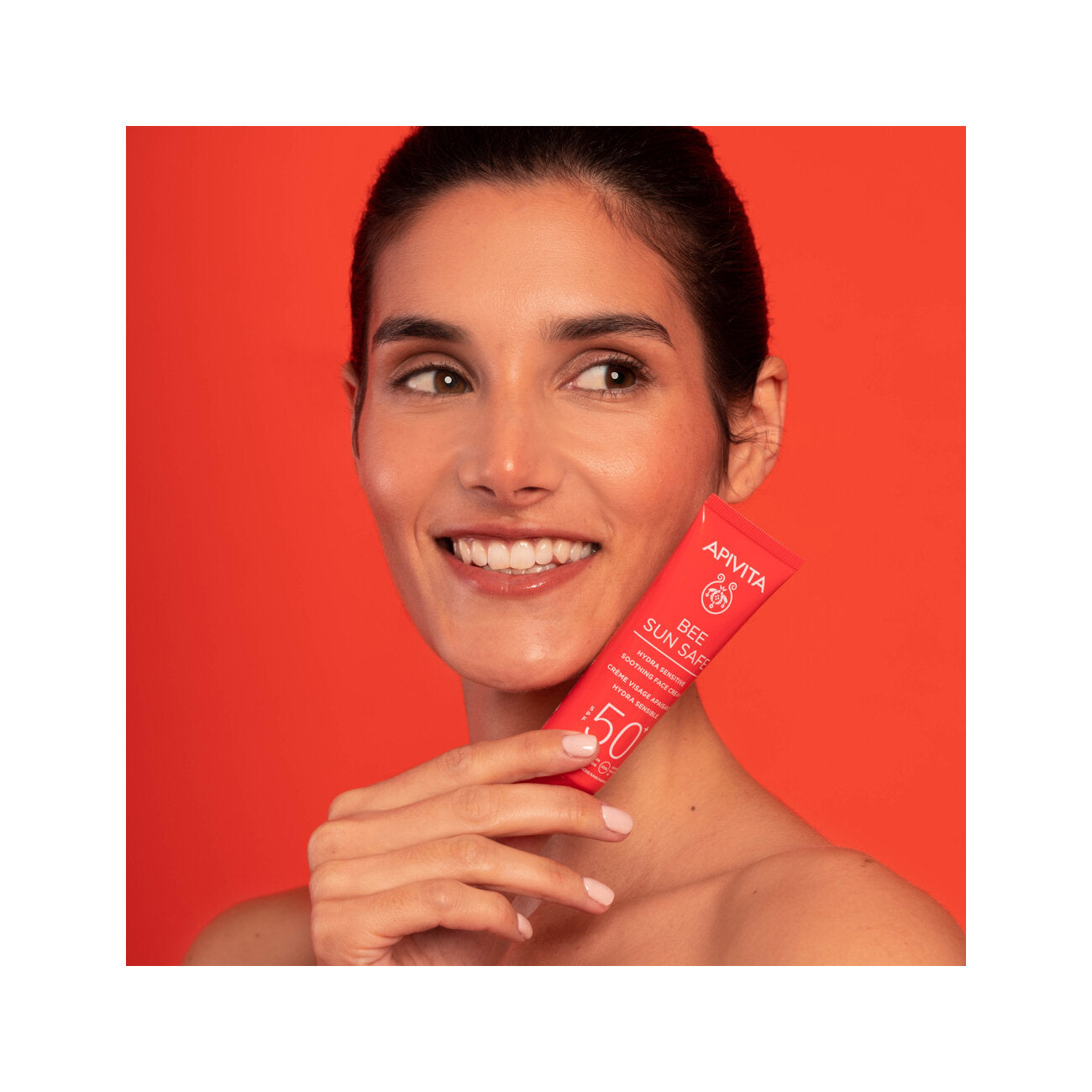 Apivita Bee Sun Safe Crema Viso Lenitiva Hydra Sensitive Pelli Sensibili SPF50+ 50ml-4
