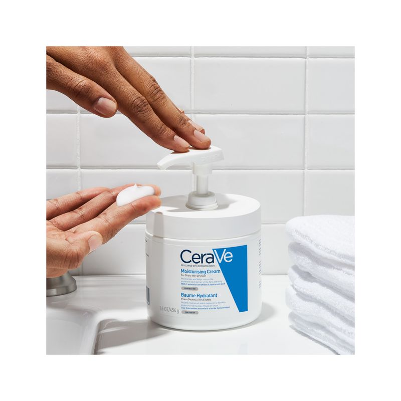 CeraVe Crema Corpo Idratante Pelle Molto Secca con Dispenser 454 g-9