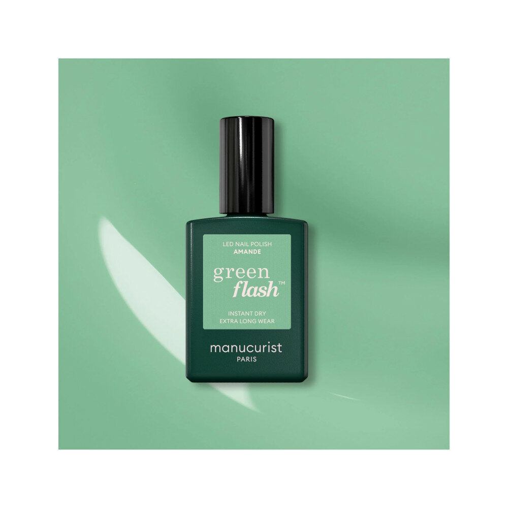 Manucurist Green Flash Smalto Led Amande 15ml-1