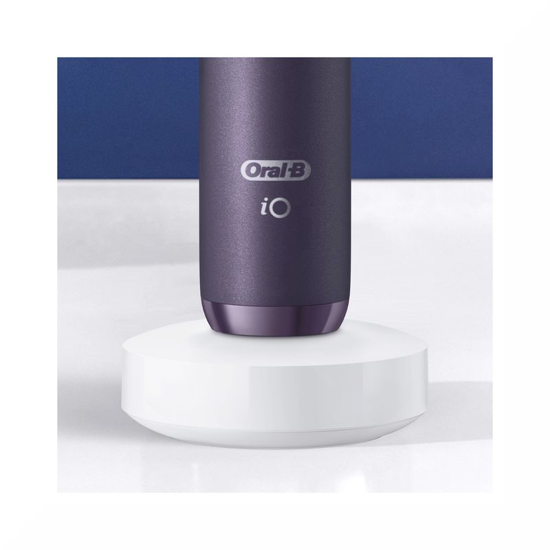 Oral B iO 8n Spazzolino Elettrico Viola-8