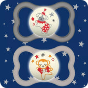 MAM Air Night Nostalgic Circus Neutro 16 mesi+ succhietto in silicone fosforescente 2 pezzi-1
