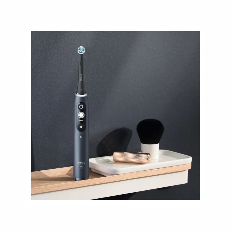 Oral-B iO 7 spazzolino elettrico ricaricabile colore nero + 2 testine di ricambio-6