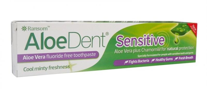 Optima Aloedent Sensitive Dentifricio protezione naturale dei denti sensibili 100ml