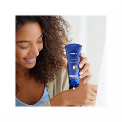 Nivea Crema Mani Nutriente 100ml-1